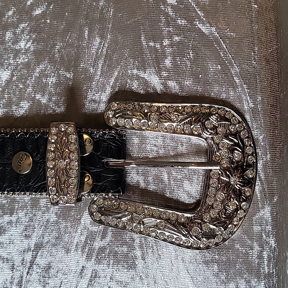 Rhinestone Belt - Picture 2 of 8